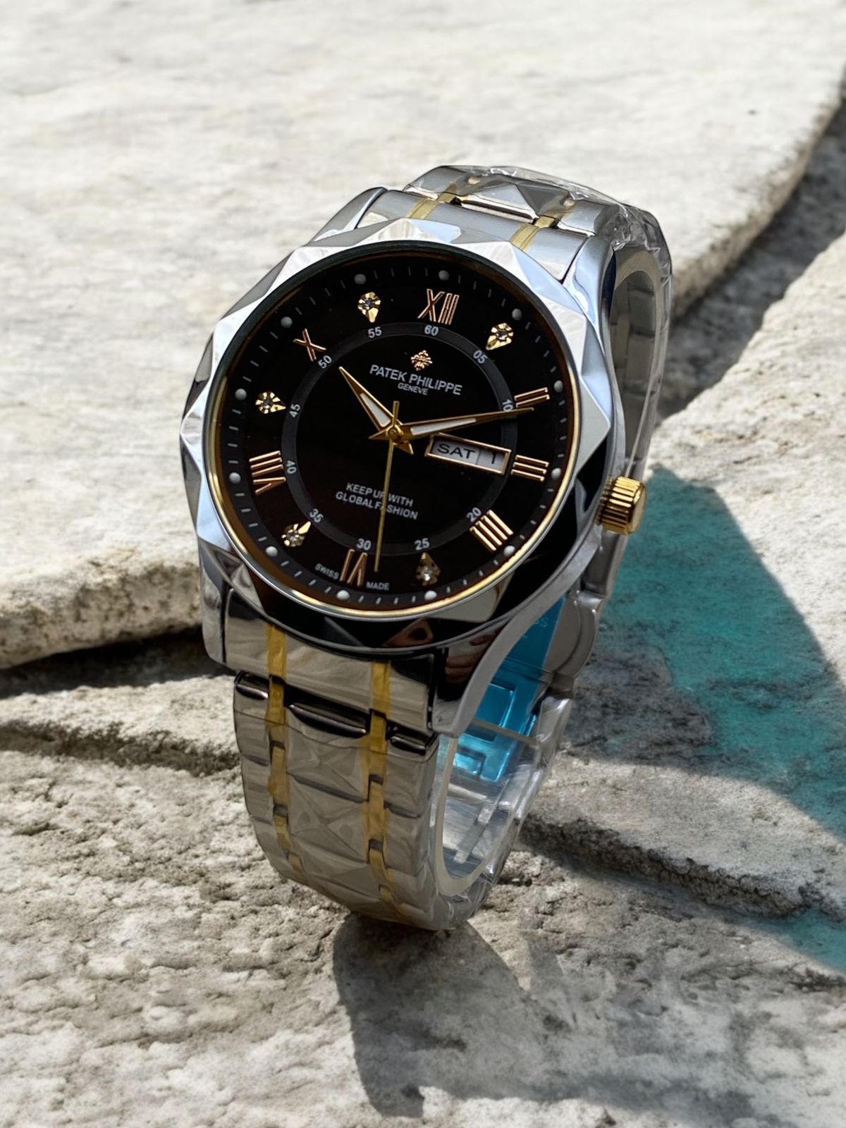 Patek philippe daimond  cut dial  with date day